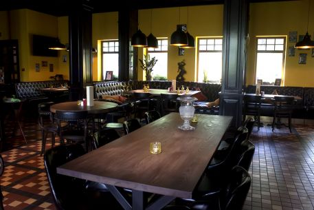 зал для банкетов в красногорске red finch pub красногорск