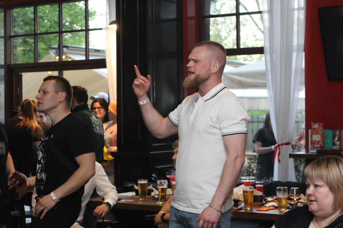 Группа Анимация в Red Finch Pub 